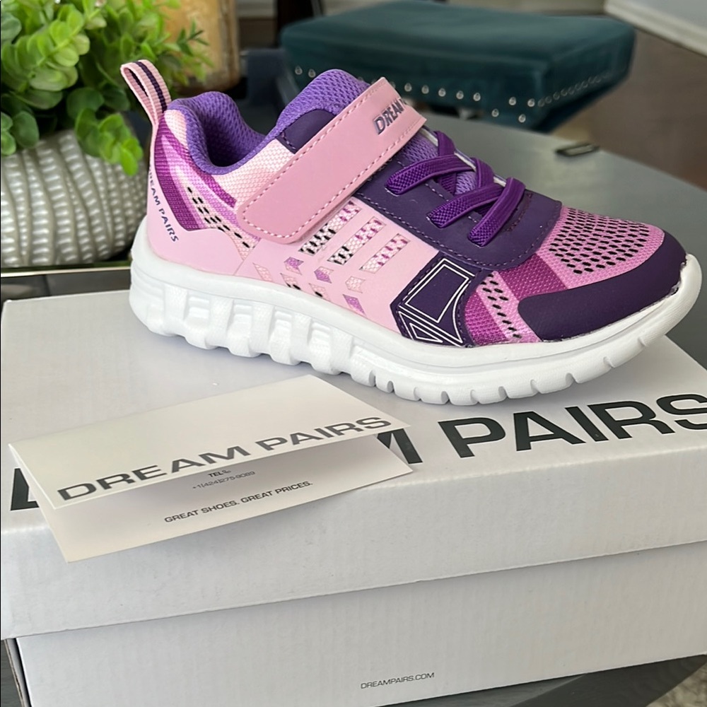 Dream Pairs Kids' Purple and Pink Athletic Shoes